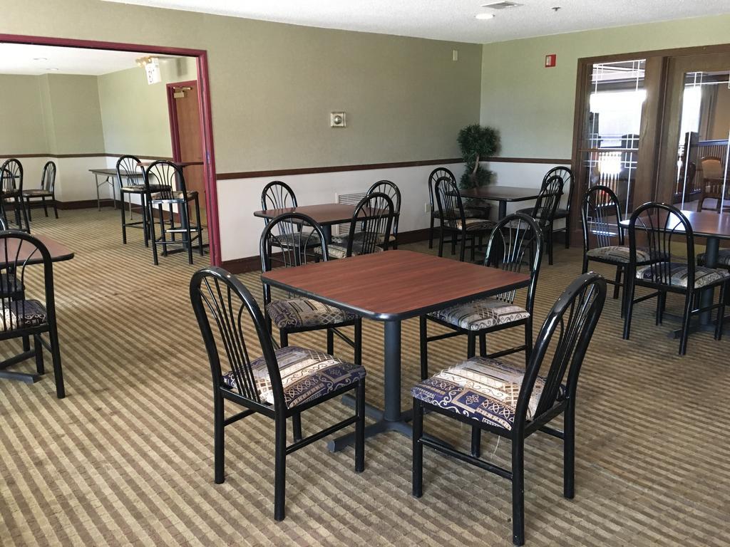 Norwood Inn And Suites Chaska Luaran gambar