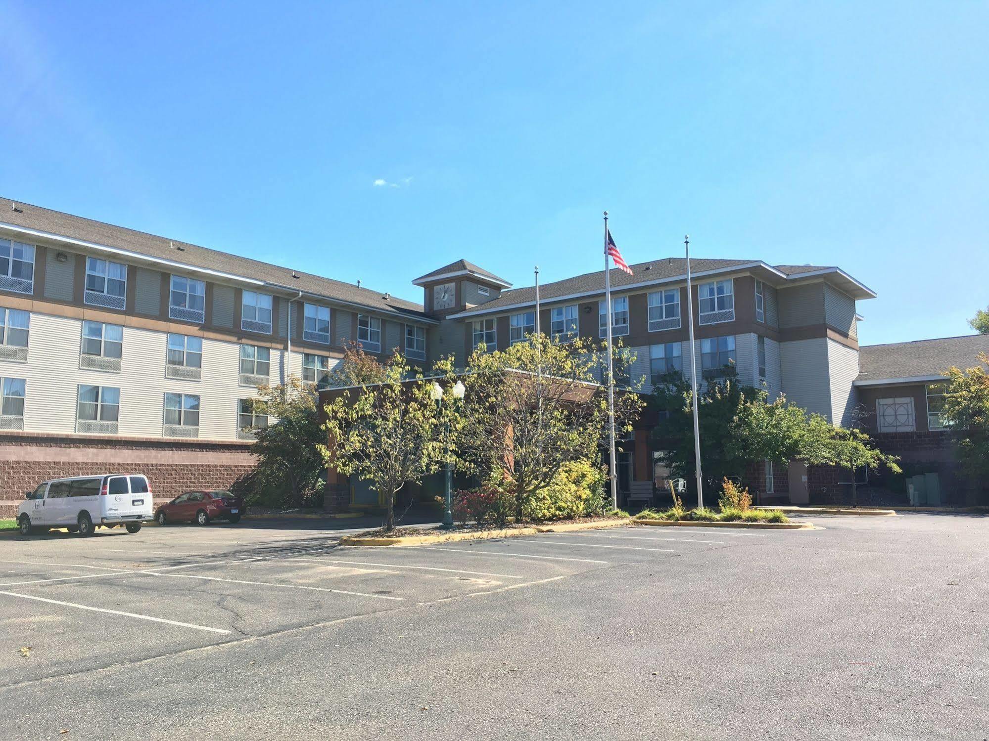 Norwood Inn And Suites Chaska Luaran gambar